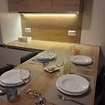 Apartment Bilocale Comodamente Collegato Con Centro Milano