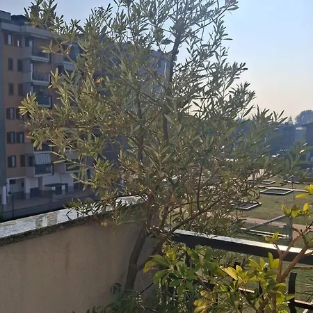 Bilocale Comodamente Collegato Con Centro Milano Garbagnate Milanese