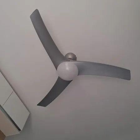 Bilocale Comodamente Collegato Con Centro Milano