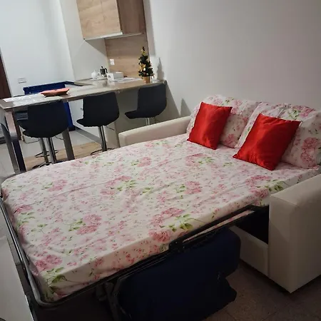 Bilocale Comodamente Collegato Con Centro Milano Lejlighed Garbagnate Milanese