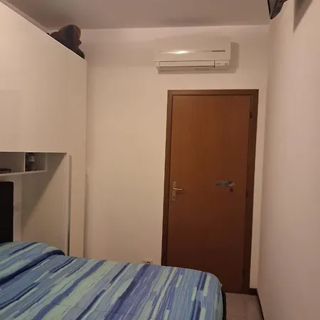Appartement Bilocale Comodamente Collegato Con Centro Milano *