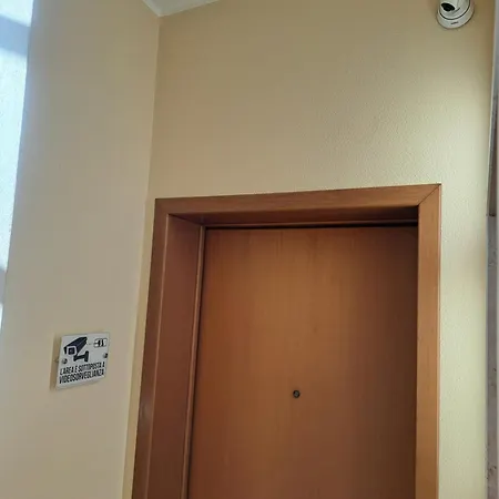 Bilocale Comodamente Collegato Con Centro Milano Lägenhet *