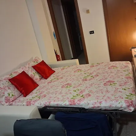 Bilocale Comodamente Collegato Con Centro Milano Lägenhet *