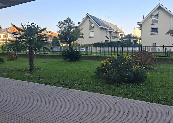 Bilocale Comodamente Collegato Con Centro Milano Garbagnate Milanese